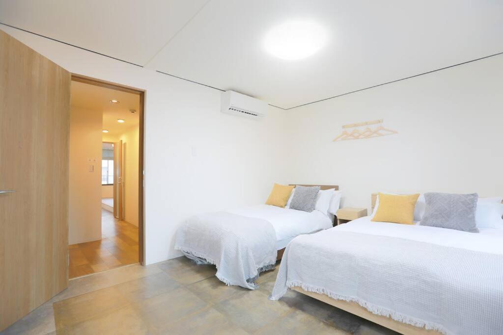 道頓堀民泊31＆Mini浮世絵美術館、道頓堀心斎橋真ん中、家族旅行、Family Trip Osaka Apartment Exterior foto